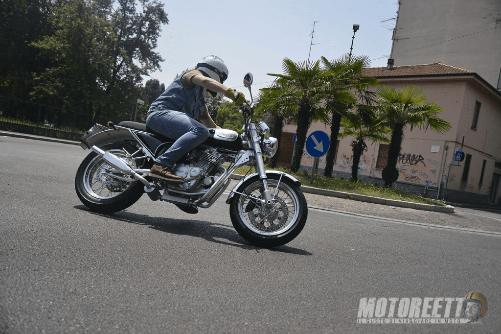 prova borile 300 cafe hipur racer motoreetto