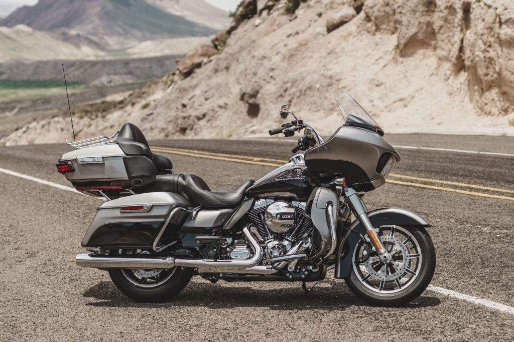 harley-davidson-road-glide-ultra-2016_02