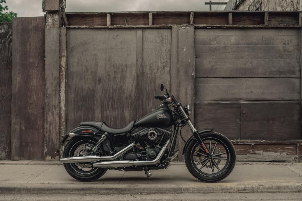 harley-davidson-street-bob-special-2016-01