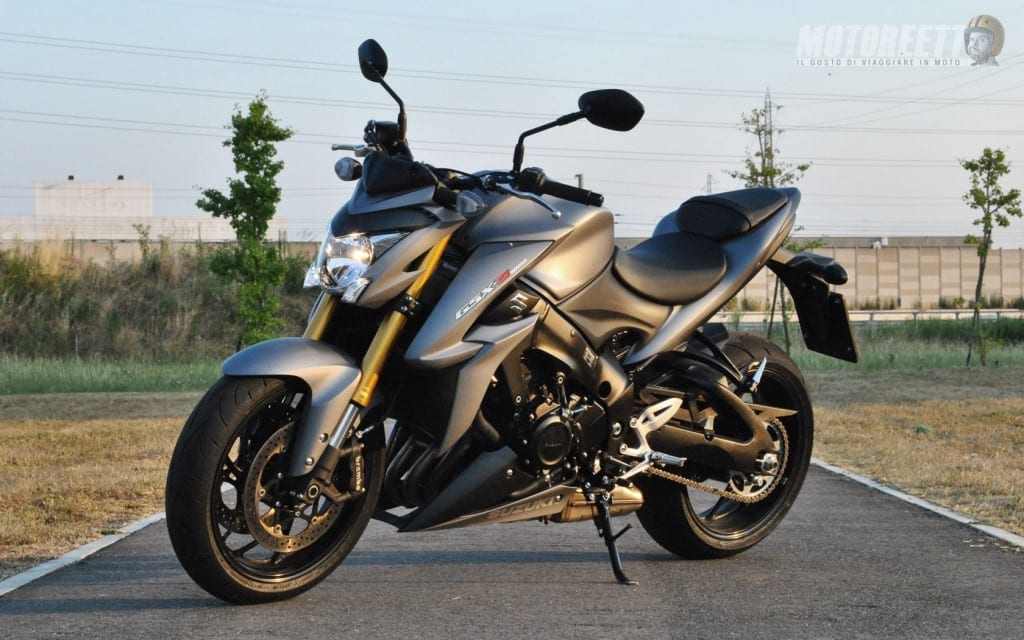 suzuki-gsx-s-1000-motoreetto-15