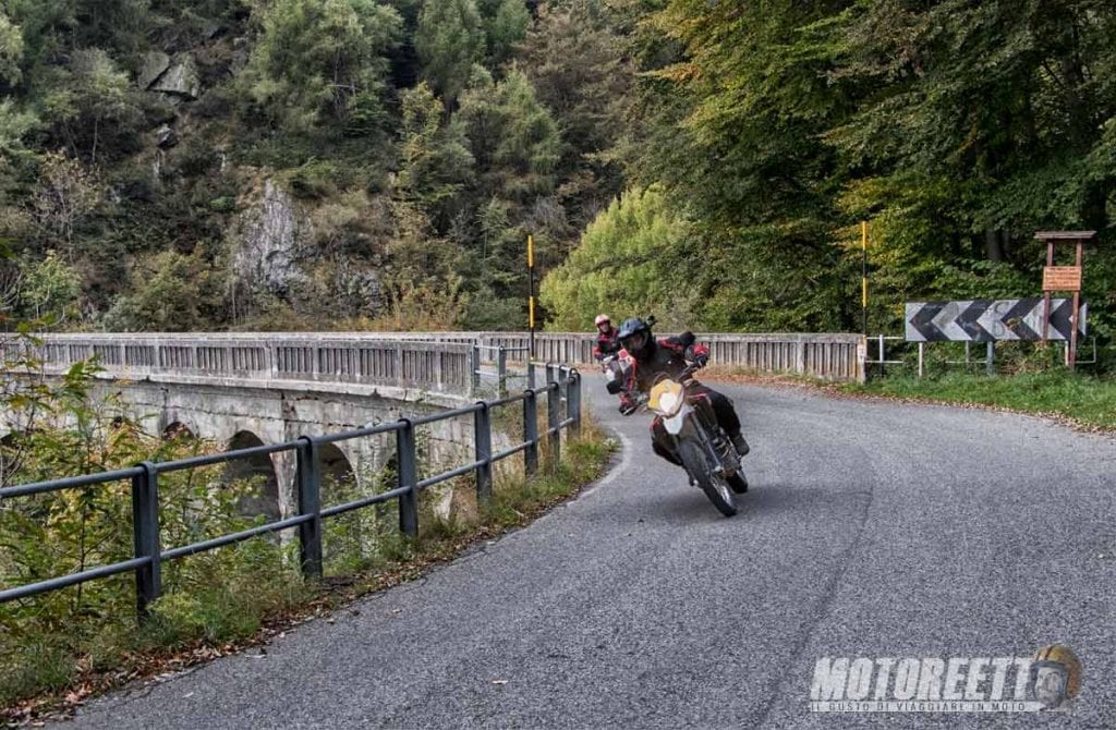 swm rs 650 r prova recensione motoreetto video test