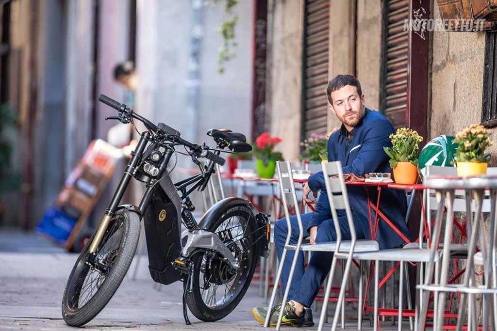 árbol EICMA presentación Bultaco 2017 motoreetto revela