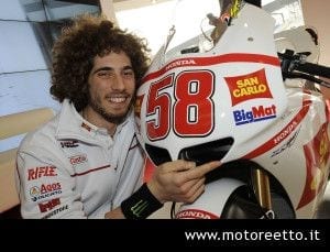 marco simoncelli con la honda rc211v