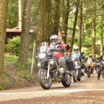 gruppo in moto in toscana per eroica in moto