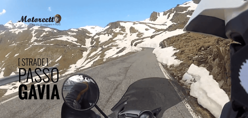 in moto sul passo gavia