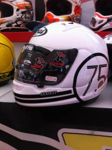 Arai Quantum pro new colors white