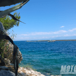 Croacia Adriático moto velos viaje del mar del verano Cres Mali Losinj