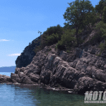beli cres spiaggia scogli croazia moto estate mare