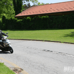 Suzuki motoreetto economía corrida en la dirección