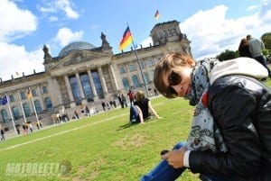 berlino reichstag in front of