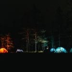 fuoricena el campamento por la noche