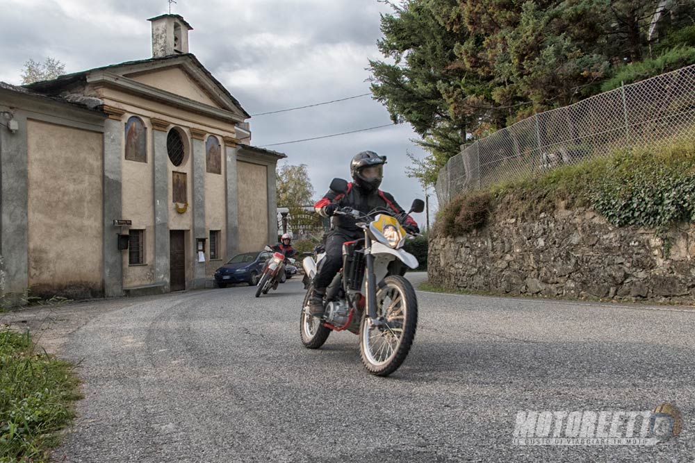 bevægelse val Susa motoreetto .swm rs 650 r e yamaha tt 600 Rubiana kurver