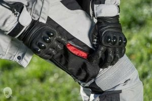 rider 360 motoreetto recensione pantaloni moto one 3 strati