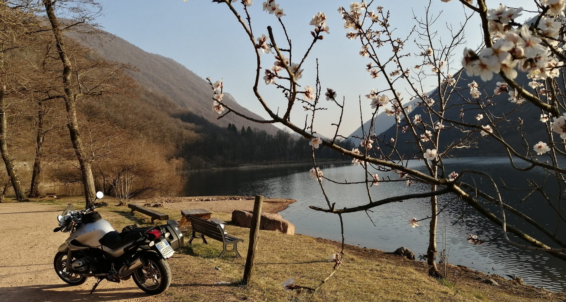 itinerario en moto en varese campo dei fiori valganna